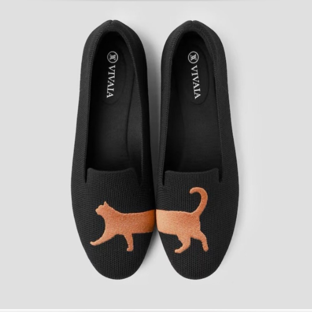 Vivaia Audrey Round-Toe Embroider Loafers Black Flats w Cat Design 41.5 (10 US) - Picture 4 of 11